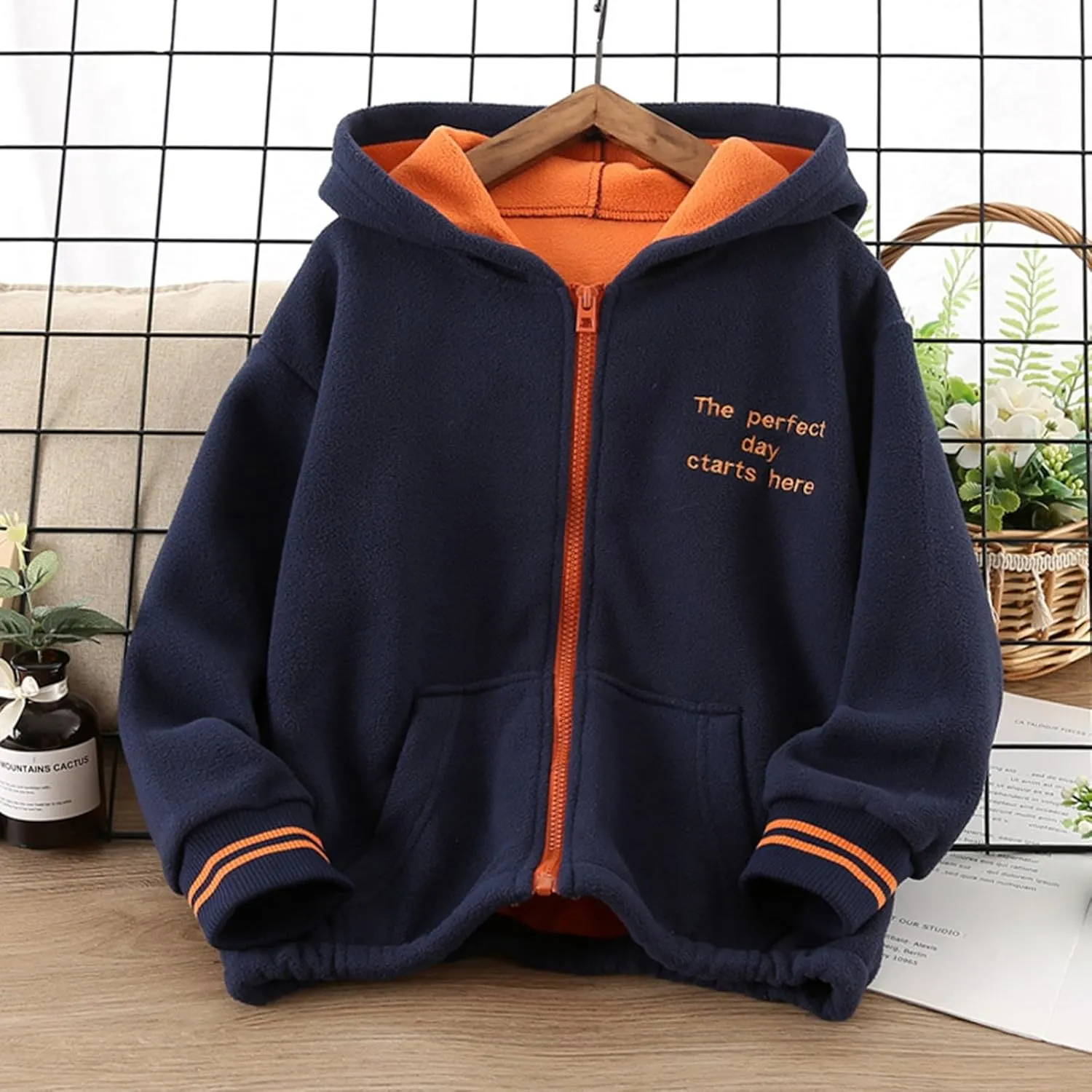 Boys Girls Polar Fleece Jacket Full Zip Hooded Sweatshirt Double-Layer Fleece Hoodie Kids Lightweight Windproof Coat