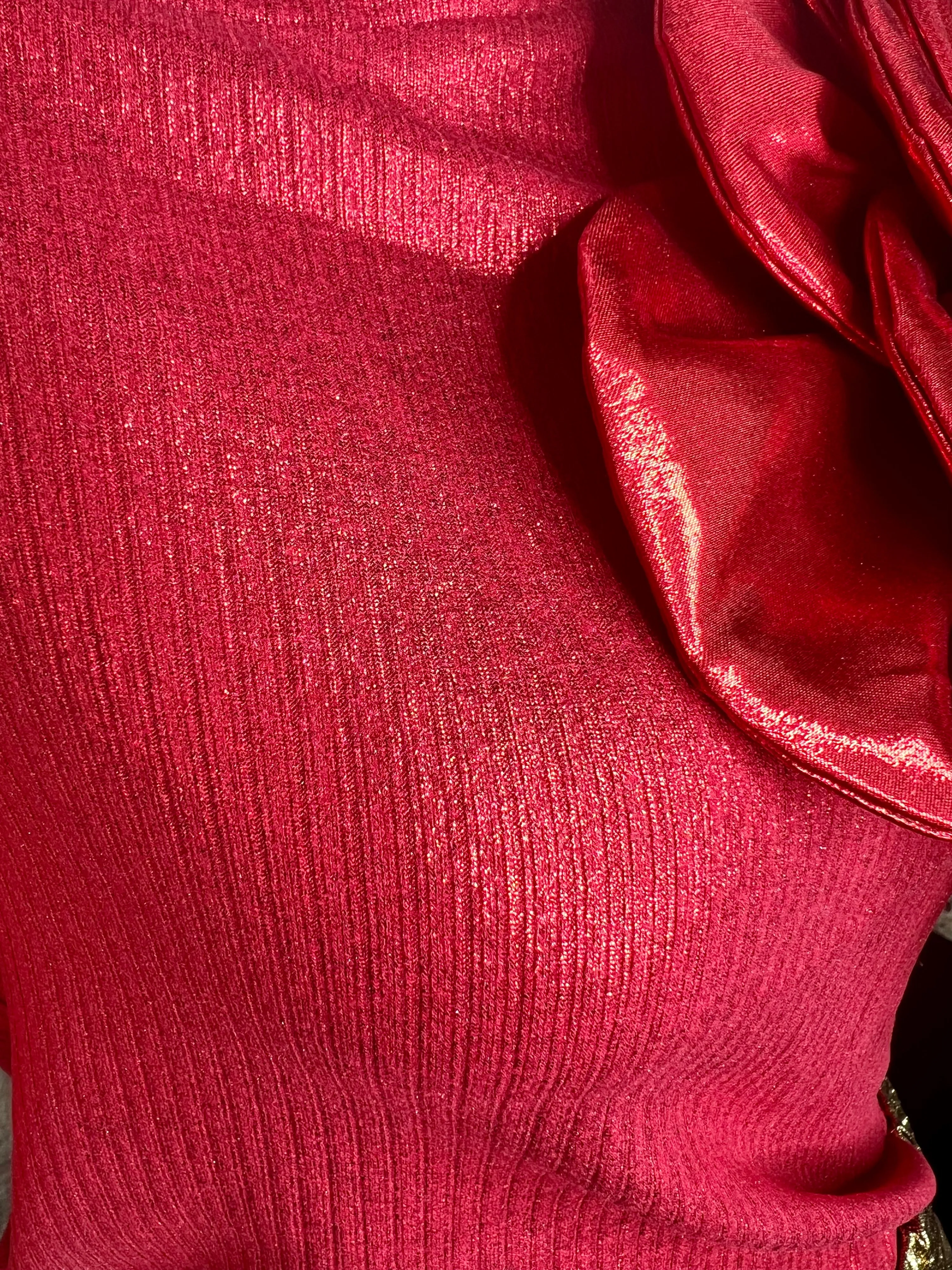 OVERSIZED FLOWER METALLIC SWEATER