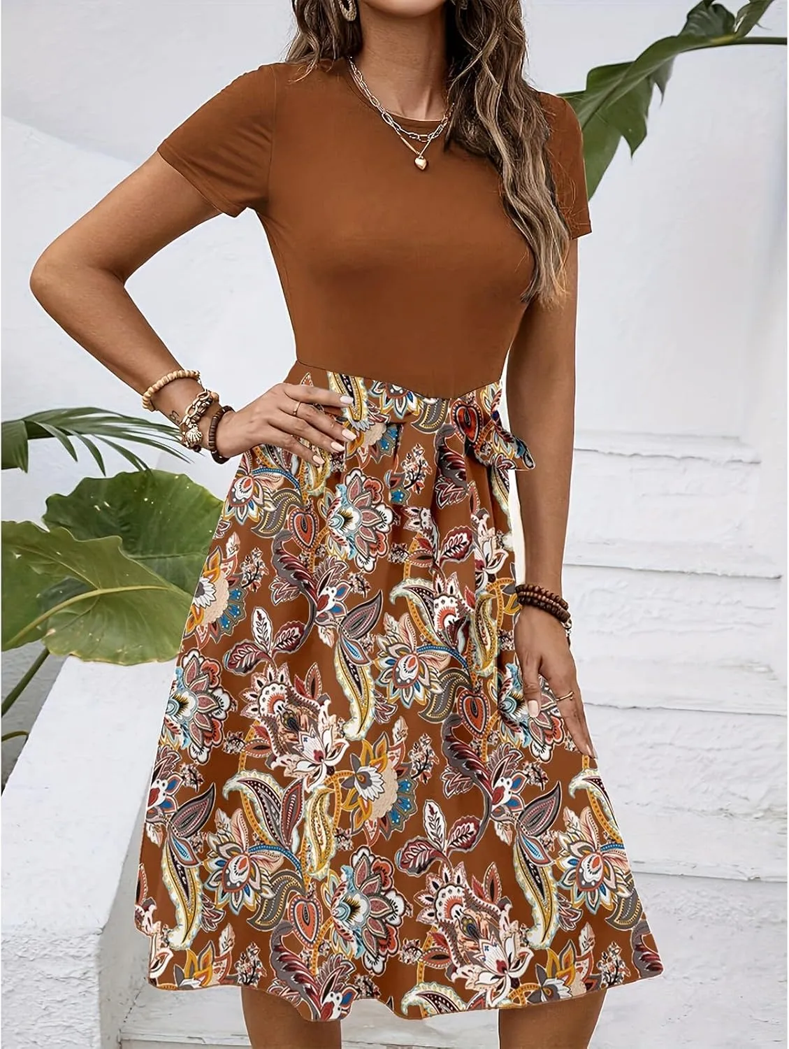 Short Sleeve Dress for Women Empire Waist Summer Floral Dresses Flowy Crewneck Midi Length Belted Women's Sundresses